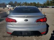 ✅ 2015 Kia Forte EX • VIN: KNAFX6A83F5296363 • Лот: 89659795. Опубликован ранее на Copart с пробегом 142 592 миль. Бесплатный доступ к архиву аукционных продаж из США и подробный отчёт об истории автомобиля на DreamBid. Изображение 6.