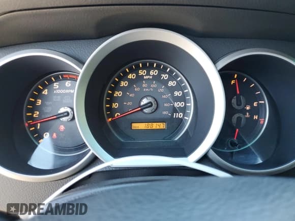 ✅ 2008 Toyota 4Runner Limited • VIN: JTEBT17RX8K006426 • Lot: 83840885. Listed on Copart with 188,147 mi. Free auction sales archive from the USA and detailed vehicle history report at DreamBid. Image 9.