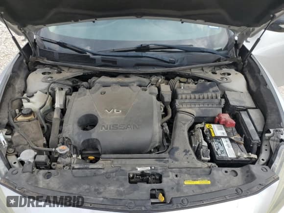 ✅ 2018 Nissan Maxima SV • VIN: 1N4AA6AP6JC380418 • Lot: 82682135. Listed on Copart with 121,879 mi. Free auction sales archive from the USA and detailed vehicle history report at DreamBid. Image 11.