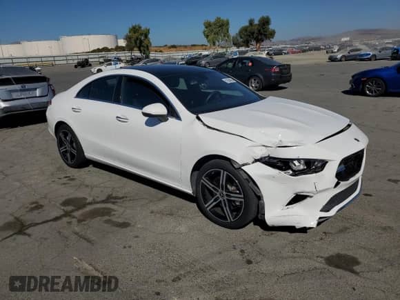 2022 Mercedes-Benz CLA 250 с VIN W1K5J4GB0NN321263, выставлен на аукционе Copart как лот 81094685 с пробегом 43 438 миль миль и Списание • Salvage title. История ставок и продаж доступна на DreamBid. Изображение 4.