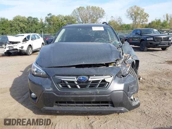 ✅ 2022 Subaru Crosstrek Premium • VIN: JF2GTAPC4NH255630 • Lot: 43328187. Listed on IAAI with 24,596 mi. Free auction sales archive from the USA and detailed vehicle history report at DreamBid. Image 12.
