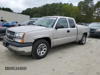 ✅ 2005 Chevrolet Silverado 1500 LS • VIN: 1GCEC19V75Z124299 • Лот: 71563774. Опубликован ранее на Copart с пробегом 326 354 миль. Бесплатный доступ к архиву аукционных продаж из США и подробный отчёт об истории автомобиля на DreamBid. Изображение 1.