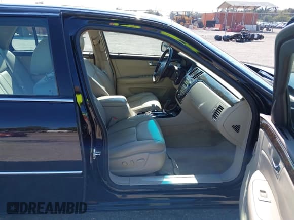 ✅ 2011 Cadillac DTS Luxury Collection • VIN: 1G6KD5E69BU144961 • Лот: 43710903. Опубликован ранее на IAAI с пробегом 204 543 миль. Бесплатный доступ к архиву аукционных продаж из США и подробный отчёт об истории автомобиля на DreamBid. Изображение 5.