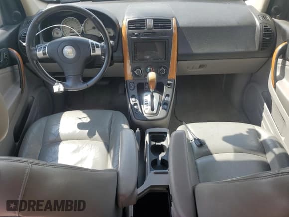 ✅ 2007 Saturn VUE V6 • VIN: 5GZCZ53487S855783 • Lot: 55393065. Wystawiony na Copart z przebiegiem Nie podano. Bezpłatny archiwum sprzedaży aukcyjnych z USA i szczegółowy raport historii pojazdu na DreamBid. Zdjęcie 8.