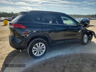 ✅ 2024 Toyota Corolla Cross LE • VIN: 7MUCAAAG4RV077935 • Lot: 85662745. Wystawiony na Copart z przebiegiem Nie podano. Bezpłatny archiwum sprzedaży aukcyjnych z USA i szczegółowy raport historii pojazdu na DreamBid. Zdjęcie 3.