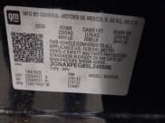 ✅ 2025 Chevrolet Equinox AWD LT • VIN: 3GNAXPEG8SL240506 • Lot: 42611264. Wystawiony na IAAI z przebiegiem 5 746 mil. Bezpłatny archiwum sprzedaży aukcyjnych z USA i szczegółowy raport historii pojazdu na DreamBid. Zdjęcie 9.