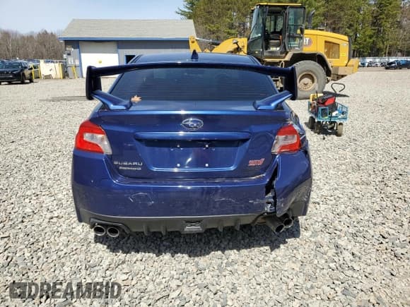 ✅ 2018 Subaru WRX STI • VIN: JF1VA2M68J9804708 • Lot: 53177675. Listed on Copart with 71,520 mi. Free auction sales archive from the USA and detailed vehicle history report at DreamBid. Image 6.