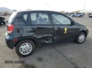 ✅ 2007 Chevrolet Aveo LS • VIN: KL1TD66617B706318 • Lot: 42835265. Wystawiony na Copart z przebiegiem 153 065 mil. Bezpłatny archiwum sprzedaży aukcyjnych z USA i szczegółowy raport historii pojazdu na DreamBid. Zdjęcie 3.