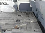 ✅ 2013 Ford Transit Connect XL • VIN: NM0LS7AN4DT137938 • Lot: 43808545. Wystawiony na IAAI z przebiegiem 74 960 mil. Bezpłatny archiwum sprzedaży aukcyjnych z USA i szczegółowy raport historii pojazdu na DreamBid. Zdjęcie 8.