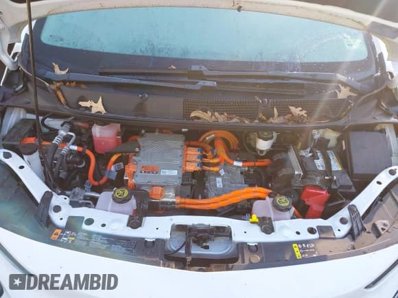 ✅ 2023 Chevrolet Bolt EV 1LT • VIN: 1G1FW6S02P4106941 • Lot: 43822818. Listed on IAAI with 35,542 mi. Free auction sales archive from the USA and detailed vehicle history report at DreamBid. Image 10.