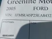 ✅ 2005 Ford Excursion Eddie Bauer • VIN: 1FMSU45P25EA84323 • Lot: 43915927. Listed on IAAI with 149,891 mi. Free auction sales archive from the USA and detailed vehicle history report at DreamBid. Image 9.