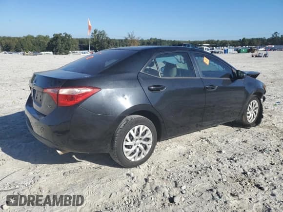 ✅ 2019 Toyota Corolla LE • VIN: 2T1BURHE7KC155798 • Lot: 82384085. Wystawiony na Copart z przebiegiem 49 971 mil. Bezpłatny archiwum sprzedaży aukcyjnych z USA i szczegółowy raport historii pojazdu na DreamBid. Zdjęcie 3.