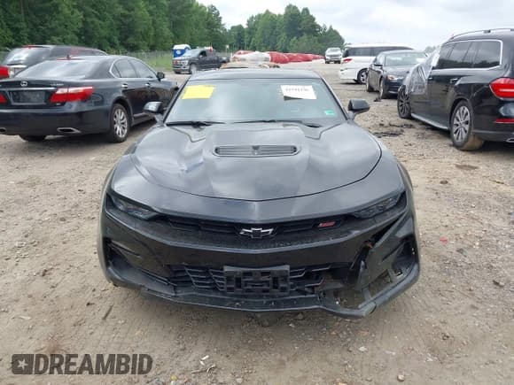 ✅ 2022 Chevrolet Camaro LT1 • VIN: 1G1FF1R70N0129998 • Lot: 42541190. Wystawiony na IAAI z przebiegiem 51 954 mil. Bezpłatny archiwum sprzedaży aukcyjnych z USA i szczegółowy raport historii pojazdu na DreamBid. Zdjęcie 12.