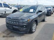 ✅ 2022 Jeep Compass Latitude • VIN: 3C4NJDBB5NT165433 • Lot: 43430293. Listed on IAAI with 34,505 mi. Free auction sales archive from the USA and detailed vehicle history report at DreamBid. Image 2.