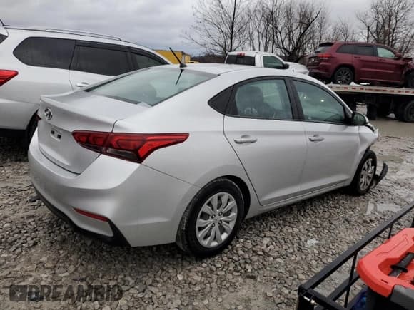 ✅ 2021 Hyundai Accent SE • VIN: 3KPC24A66ME148829 • Лот: 86309974. Опубликован ранее на Copart с пробегом 67 039 миль. Бесплатный доступ к архиву аукционных продаж из США и подробный отчёт об истории автомобиля на DreamBid. Изображение 3.