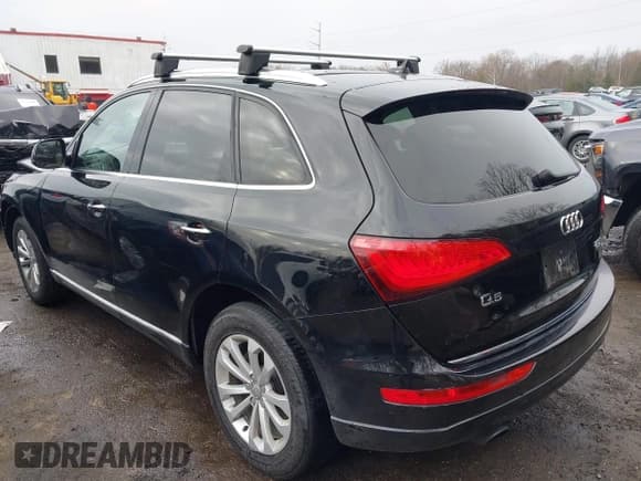 ✅ 2015 Audi Q5 Premium • VIN: WA1CFAFP5FA105832 • Lot: 43754297. Listed on IAAI with 105,704 mi. Free auction sales archive from the USA and detailed vehicle history report at DreamBid. Image 3.