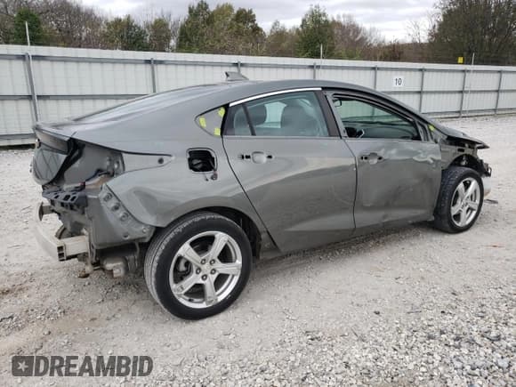 ✅ 2017 Chevrolet Volt LT • VIN: 1G1RC6S5XHU137700 • Lot: 79819734. Wystawiony na Copart z przebiegiem 68 945 mil. Bezpłatny archiwum sprzedaży aukcyjnych z USA i szczegółowy raport historii pojazdu na DreamBid. Zdjęcie 3.