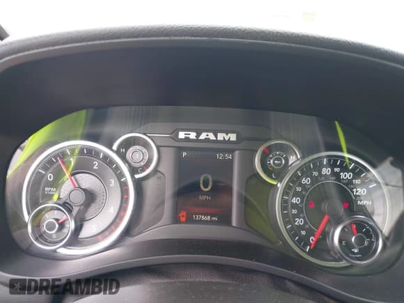 ✅ 2019 Ram 2500 Big Horn • VIN: 3C6UR5DL7KG587151 • Лот: 42086628. Опубликован ранее на IAAI с пробегом 137 868 миль. Бесплатный доступ к архиву аукционных продаж из США и подробный отчёт об истории автомобиля на DreamBid. Изображение 7.