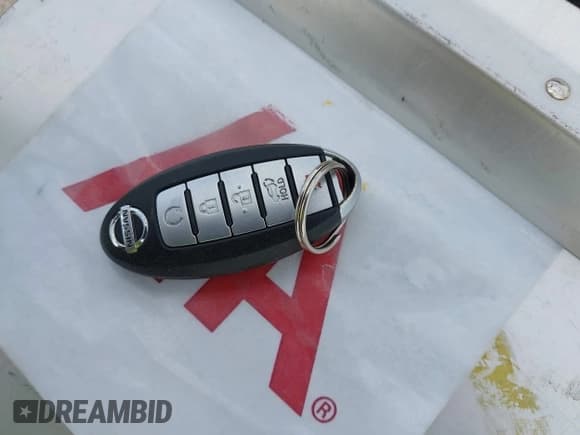 ✅ 2013 Nissan Pathfinder Platinum • VIN: 5N1AR2MM7DC611243 • Лот: 43722711. Опубликован ранее на IAAI с пробегом 216 234 миль. Бесплатный доступ к архиву аукционных продаж из США и подробный отчёт об истории автомобиля на DreamBid. Изображение 11.