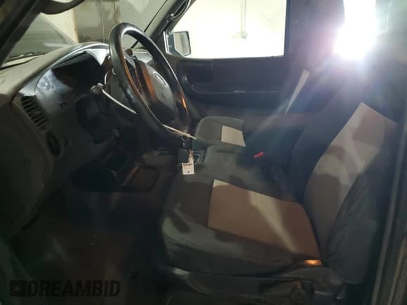 ✅ 2008 Ford Ranger XL • VIN: 1FTZR15EX8PA67697 • Lot: 45653655. Listed on Copart with 270,315 mi. Free auction sales archive from the USA and detailed vehicle history report at DreamBid. Image 7.