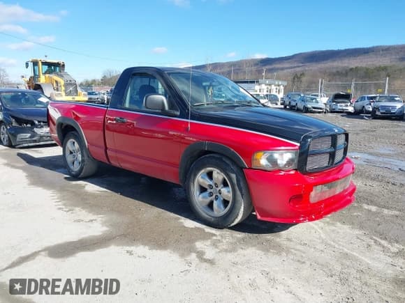 ✅ 2003 Dodge 1500 ST • VIN: 1D7HA16D33J599688 • Lot: 41452230. Listed on IAAI with 175,431 mi. Free auction sales archive from the USA and detailed vehicle history report at DreamBid. Image 1.