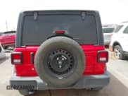 ✅ 2020 Jeep Wrangler Unlimited Sport S • VIN: 1C4HJXDNXLW198103 • Lot: 41929748. Wystawiony na IAAI z przebiegiem 35 797 mil. Bezpłatny archiwum sprzedaży aukcyjnych z USA i szczegółowy raport historii pojazdu na DreamBid. Zdjęcie 16.