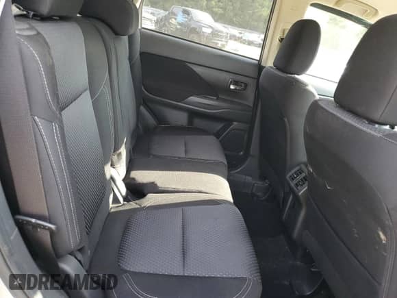 2020 Mitsubishi Outlander ES с VIN JA4AD2A35LZ032871, выставлен на аукционе Copart как лот 81751605 с пробегом 87 239 миль миль и Списание • Salvage title. История ставок и продаж доступна на DreamBid. Изображение 11.