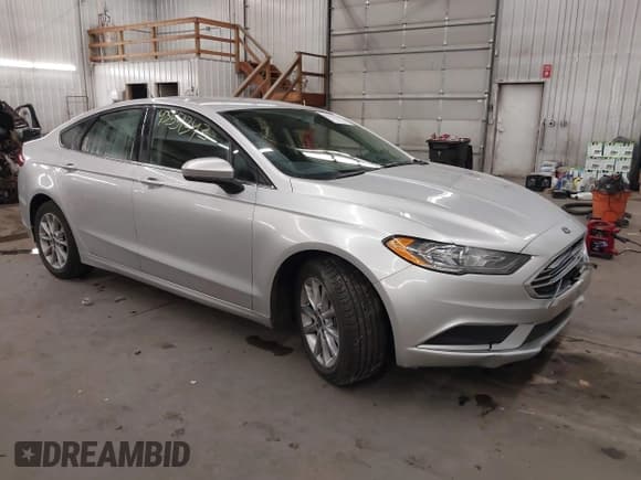 ✅ 2017 Ford Fusion SE • VIN: 3FA6P0H72HR340484 • Lot: 43551343. Listed on IAAI with 149,640 mi. Free auction sales archive from the USA and detailed vehicle history report at DreamBid. Image 1.