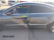 ✅ 2013 Volkswagen CC R-Line • VIN: WVWBN7AN8DE518928 • Lot: 43631672. Wystawiony na IAAI z przebiegiem 109 955 mil. Bezpłatny archiwum sprzedaży aukcyjnych z USA i szczegółowy raport historii pojazdu na DreamBid. Zdjęcie 6.