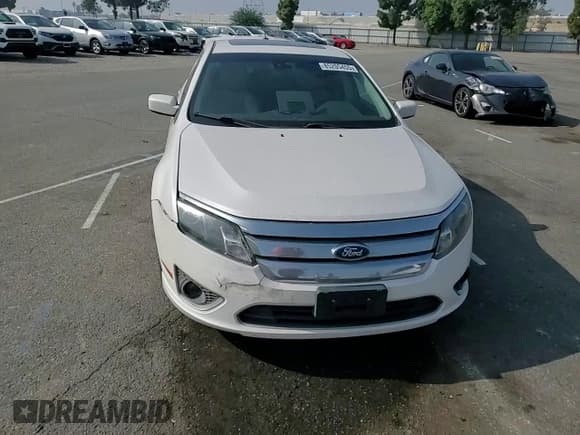✅ 2012 Ford Fusion Hybrid • VIN: 3FADP0L37CR270114 • Лот: 85205455. Опубликован ранее на Copart с пробегом 188 333 миль. Бесплатный доступ к архиву аукционных продаж из США и подробный отчёт об истории автомобиля на DreamBid. Изображение 13.