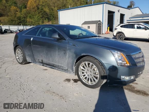 ✅ 2011 Cadillac CTS Premium • VIN: 1G6DS1ED7B0120851 • Lot: 89669055. Wystawiony na Copart z przebiegiem 201 712 mil. Bezpłatny archiwum sprzedaży aukcyjnych z USA i szczegółowy raport historii pojazdu na DreamBid. Zdjęcie 4.