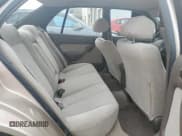 ✅ 1995 Toyota Camry LE • VIN: JT2GK12E4S0086805 • Lot: 45793885. Wystawiony na Copart z przebiegiem 138 015 mil. Bezpłatny archiwum sprzedaży aukcyjnych z USA i szczegółowy raport historii pojazdu na DreamBid. Zdjęcie 10.