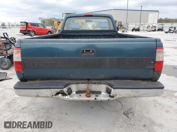 ✅ 1994 Toyota T100 DX • VIN: JT4VD10A6R0017701 • Lot: 46034975. Listed on Copart with 219,651 mi. Free auction sales archive from the USA and detailed vehicle history report at DreamBid. Image 6.