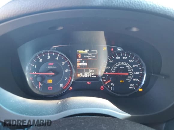 ✅ 2018 Subaru WRX STI • VIN: JF1VA2N66J9837849 • Lot: 82108945. Wystawiony na Copart z przebiegiem 53 273 mil. Bezpłatny archiwum sprzedaży aukcyjnych z USA i szczegółowy raport historii pojazdu na DreamBid. Zdjęcie 9.