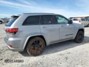 ✅ 2019 Jeep Grand Cherokee Altitude • VIN: 1C4RJFAG6KC802377 • Lot: 82754715. Wystawiony na Copart z przebiegiem 75 974 mil. Bezpłatny archiwum sprzedaży aukcyjnych z USA i szczegółowy raport historii pojazdu na DreamBid. Zdjęcie 3.
