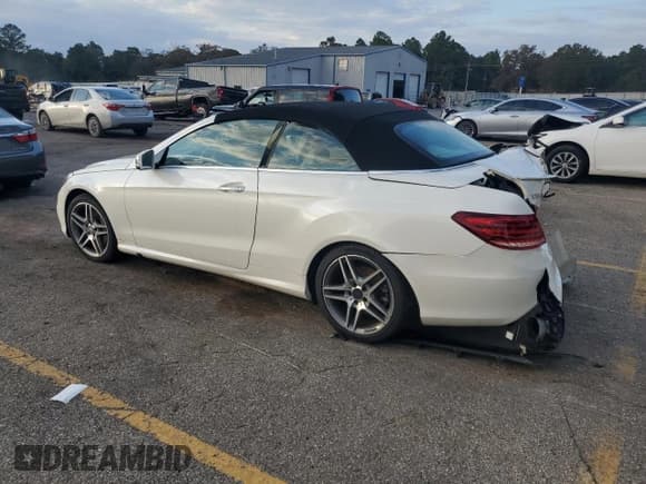 ✅ 2014 Mercedes-Benz E 550 • VIN: WDDKK7DF6EF266448 • Lot: 91807585. Listed on Copart with 77,108 mi. Free auction sales archive from the USA and detailed vehicle history report at DreamBid. Image 2.