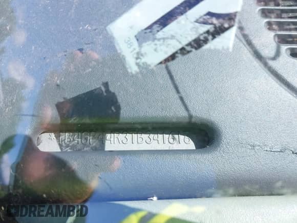 1996 Dodge Caravan SE с VIN 1B4GP44R3TB341618, выставлен на аукционе IAAI как лот 42345759 с пробегом 175 722 миль миль и . История ставок и продаж доступна на DreamBid. Изображение 9.