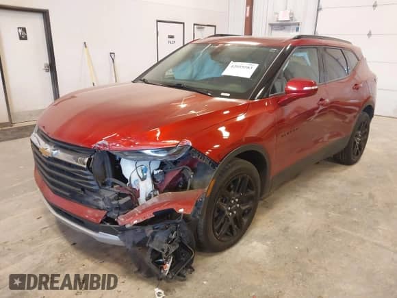 ✅ 2021 Chevrolet Blazer LT • VIN: 3GNKBJRS2MS520283 • Lot: 42059583. Wystawiony na IAAI z przebiegiem 81 284 mil mil. Skorzystaj z bezpłatnego archiwum sprzedaży aukcyjnych z USA i zobacz szczegółowy raport historii pojazdu na DreamBid. Zdjęcie 6.