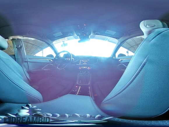 ✅ 2022 Audi Q3 Premium • VIN: WA1AUCF30N1042644 • Lot: 84970585. Wystawiony na Copart z przebiegiem 45 984 mil. Bezpłatny archiwum sprzedaży aukcyjnych z USA i szczegółowy raport historii pojazdu na DreamBid. Zdjęcie 16.