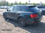 ✅ 2020 Bentley Bentayga V8 • VIN: SJAAM2ZV9LC029682 • Lot: 42847690. Wystawiony na IAAI z przebiegiem 26 272 mil. Bezpłatny archiwum sprzedaży aukcyjnych z USA i szczegółowy raport historii pojazdu na DreamBid. Zdjęcie 3.