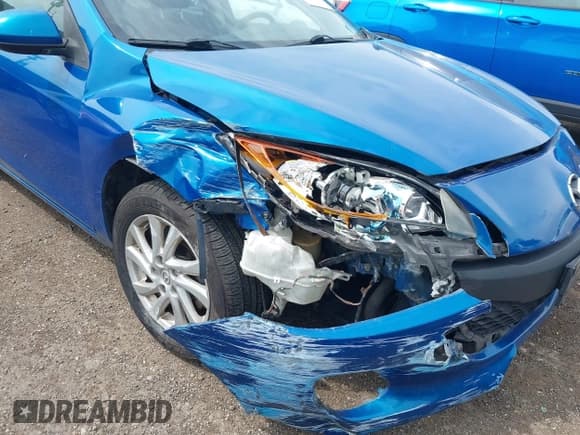 ✅ 2012 Mazda 3 i Touring • VIN: JM1BL1V84C1698874 • Lot: 42689279. Listed on IAAI with 156,622 mi. Free auction sales archive from the USA and detailed vehicle history report at DreamBid. Image 6.