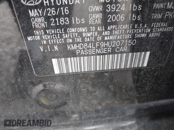 ✅ 2017 Hyundai Elantra SE • VIN: KMHD84LF9HU207150 • Lot: 42902585. Listed on IAAI with 141,799 mi. Free auction sales archive from the USA and detailed vehicle history report at DreamBid. Image 9.