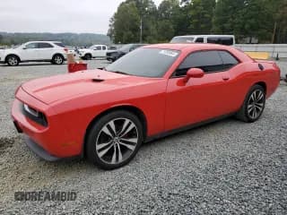 ✅ 2014 Dodge Challenger SXT • VIN: 2C3CDYAGXEH313060 • Lot: 71398964. Wystawiony na Copart z przebiegiem 156 072 mil. Bezpłatny archiwum sprzedaży aukcyjnych z USA i szczegółowy raport historii pojazdu na DreamBid. Zdjęcie 1.