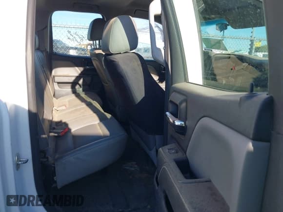 ✅ 2014 GMC Sierra 1500 • VIN: 1GTV2TEC9EZ194969 • Lot: 42067924. Wystawiony na IAAI z przebiegiem 163 775 mil. Bezpłatny archiwum sprzedaży aukcyjnych z USA i szczegółowy raport historii pojazdu na DreamBid. Zdjęcie 8.