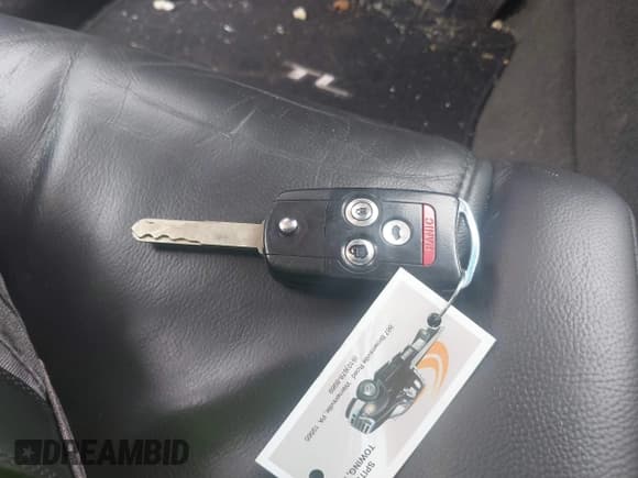 ✅ 2013 Acura TL • VIN: 19UUA8F26DA003377 • Lot: 42925549. Listed on IAAI with 99,732 mi. Free auction sales archive from the USA and detailed vehicle history report at DreamBid. Image 11.