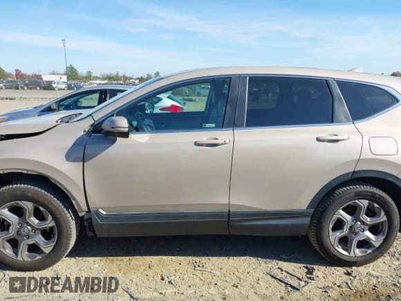 ✅ 2018 Honda CR-V EX-L • VIN: 2HKRW2H88JH666975 • Lot: 43642190. Wystawiony na IAAI z przebiegiem 94 655 mil. Bezpłatny archiwum sprzedaży aukcyjnych z USA i szczegółowy raport historii pojazdu na DreamBid. Zdjęcie 15.