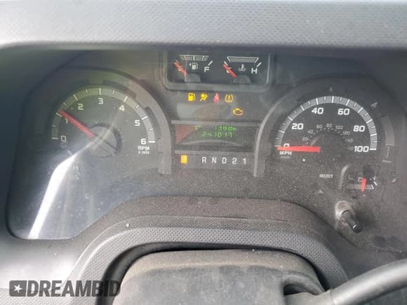 ✅ 2011 Ford Econoline Cargo Commercial • VIN: 1FTNE2EWXBDA09204 • Lot: 56824405. Listed on Copart with 241,017 mi. Free auction sales archive from the USA and detailed vehicle history report at DreamBid. Image 9.