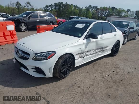 ✅ 2019 Mercedes-Benz C 43 AMG • VIN: 55SWF6EB6KU304488 • Lot: 42007033. Wystawiony na IAAI z przebiegiem 55 496 mil. Bezpłatny archiwum sprzedaży aukcyjnych z USA i szczegółowy raport historii pojazdu na DreamBid. Zdjęcie 2.