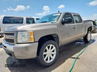 2013 Chevrolet Silverado 1500 LT с VIN 3GCPKSEA6DG111885, выставлен на аукционе Copart как лот 61041675 с пробегом 158 210 миль миль и Списание • Salvage title. История ставок и продаж доступна на DreamBid. Изображение 1.
