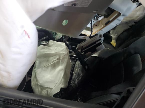 ✅ 2021 Nissan Sentra SR • VIN: 3N1AB8DV9MY328096 • Lot: 69728385. Wystawiony na Copart z przebiegiem Nie podano. Bezpłatny archiwum sprzedaży aukcyjnych z USA i szczegółowy raport historii pojazdu na DreamBid. Zdjęcie 7.